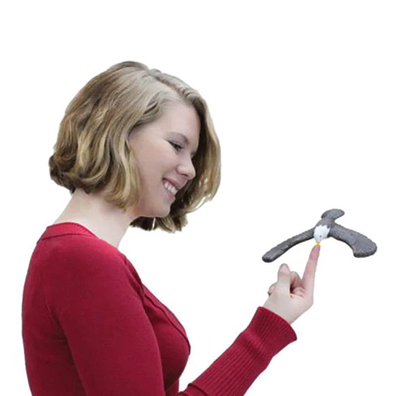 Aigle Equilibriste