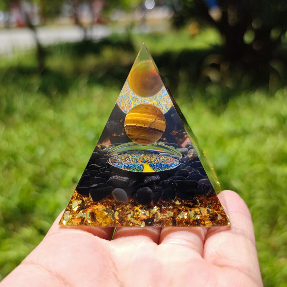 Pyramide Orgonite 60mm