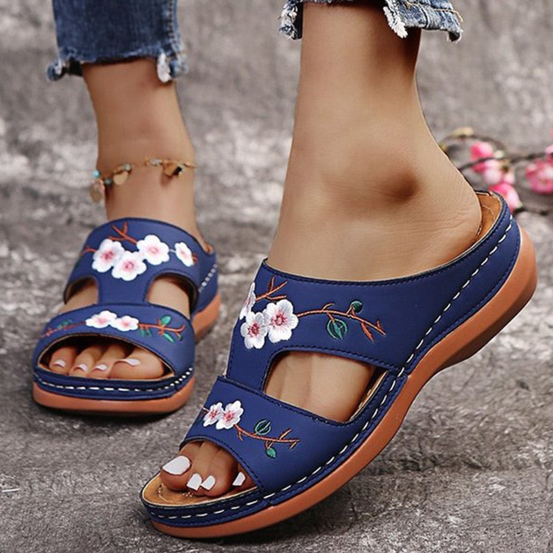 Sandales Fleurs Cuir