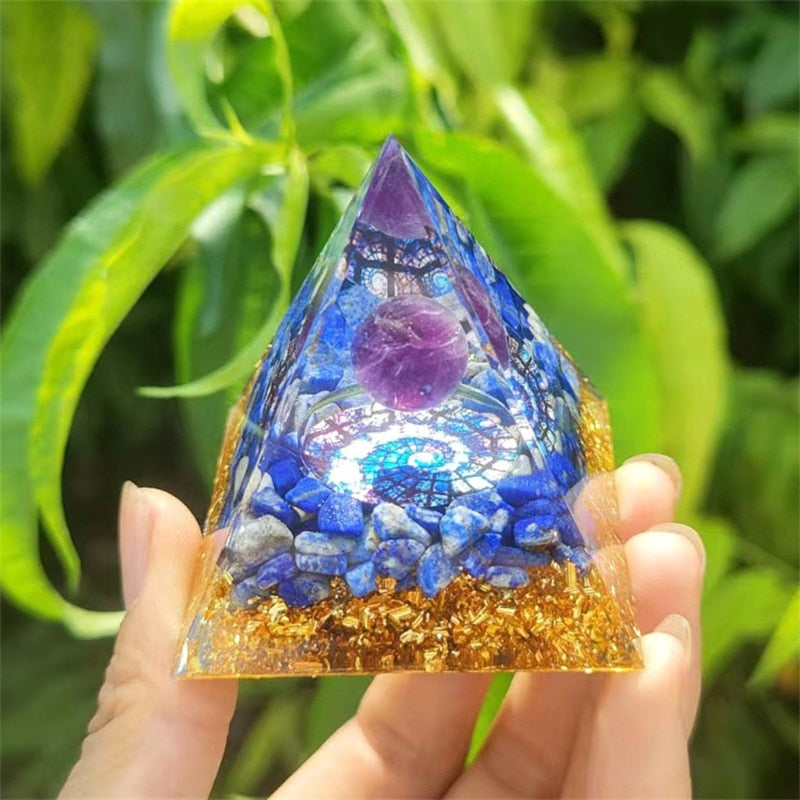 Pyramide Orgonite Crystale Pierre Naturelle