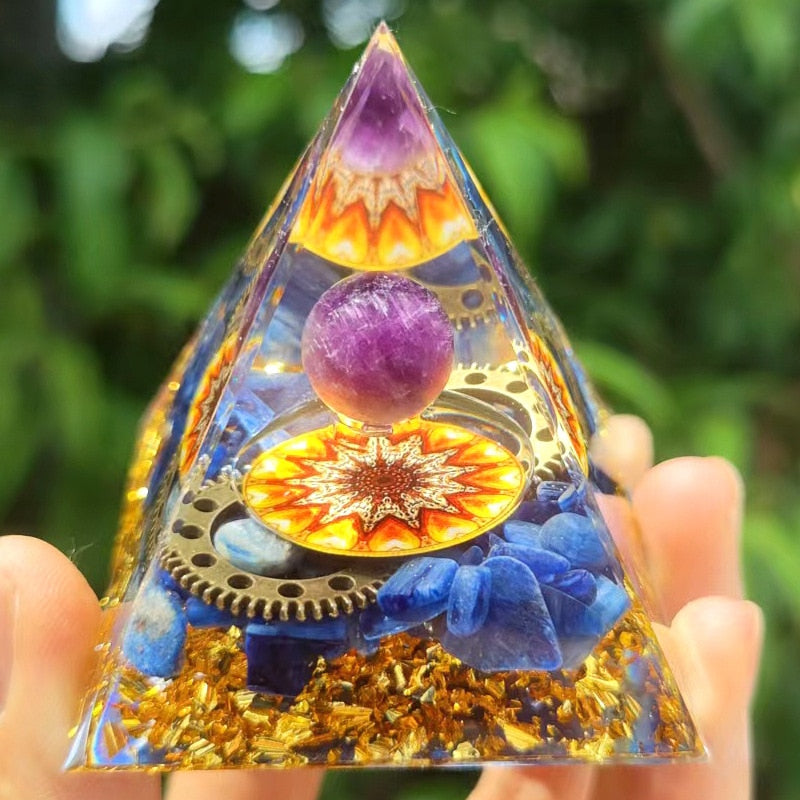 Pyramide Orgonite Crystale Pierre Naturelle