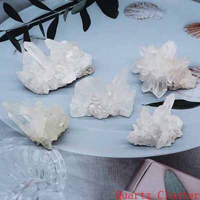 Amas de quartz 100 % naturel