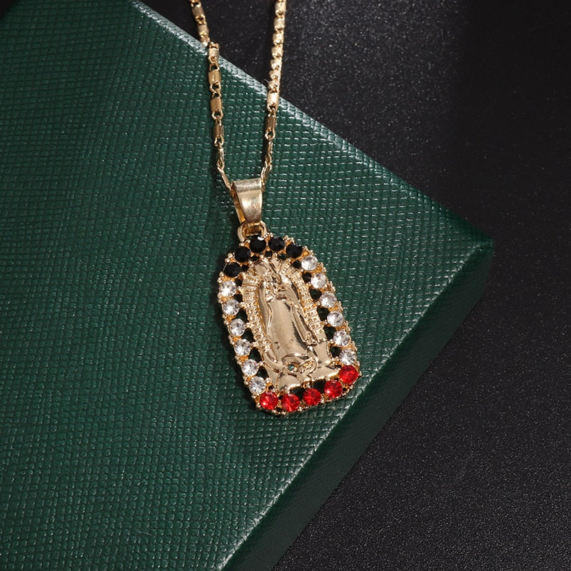 Woman Religious Vintage Style Guadalupe Catholic Church Virgin Mary Amulet Pendant Necklace Ornament