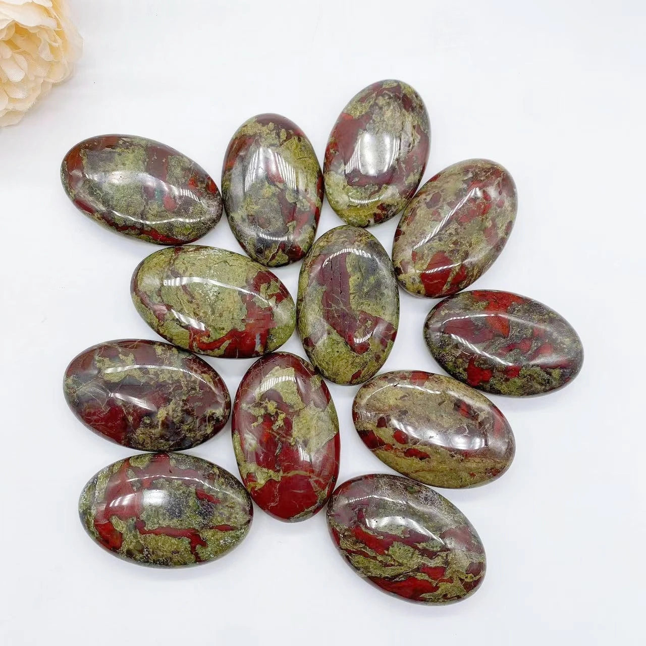 Natural Dragon Blood Stone Hot Compress Massage Palm Crystal Energy Reiki Healing Fingertip Toy Home Decoration Ellipse Gift